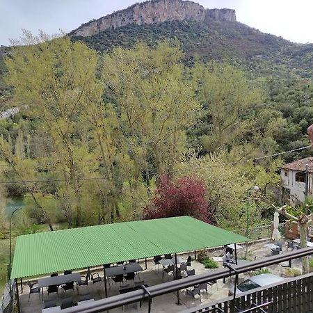Hotel Durtzi Sobron Екстериор снимка