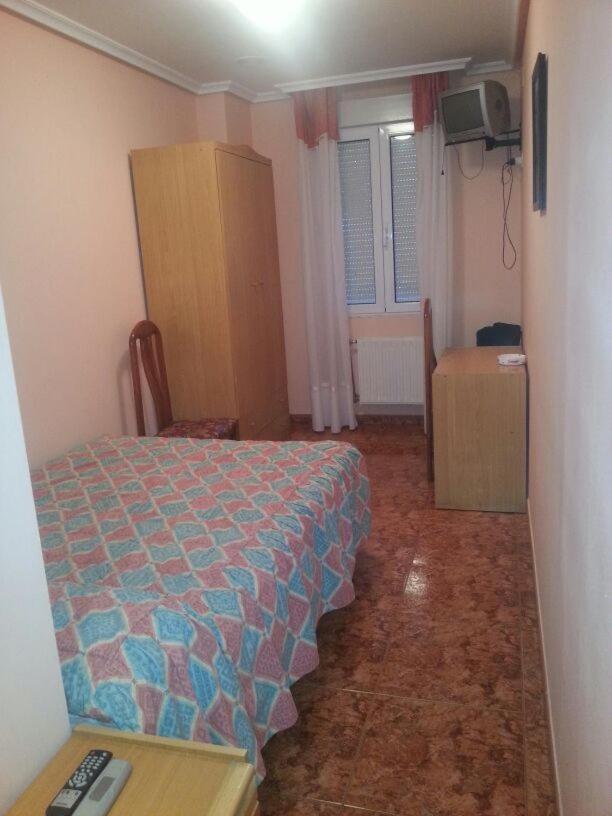 Hotel Durtzi Sobron Екстериор снимка
