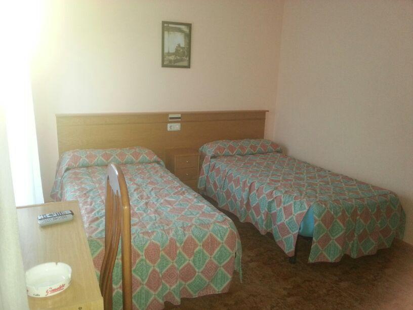 Hotel Durtzi Sobron Стая снимка